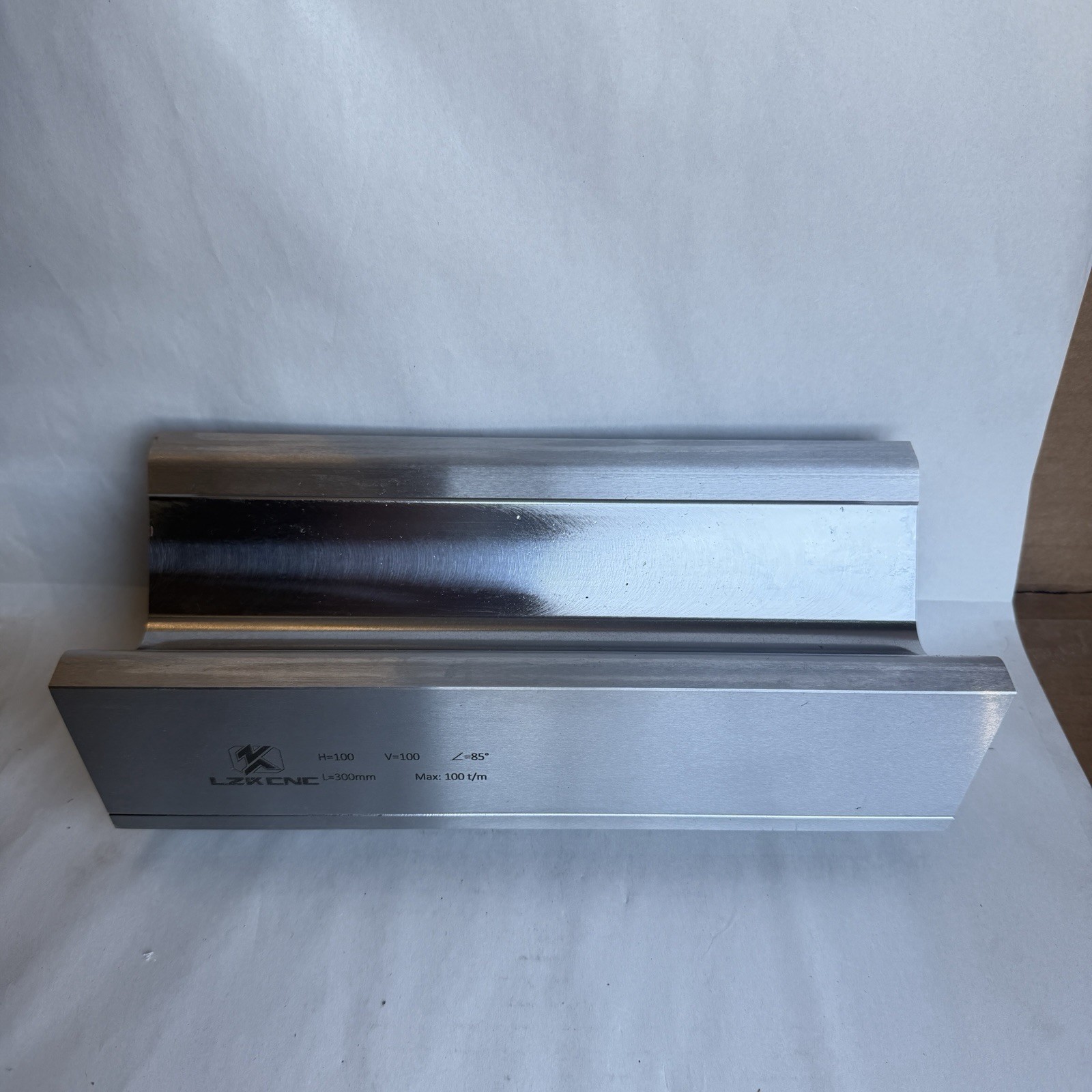 LZKNC Press Brake V Die 300mm V100 85° CNC Sheet Metal Bending Tool