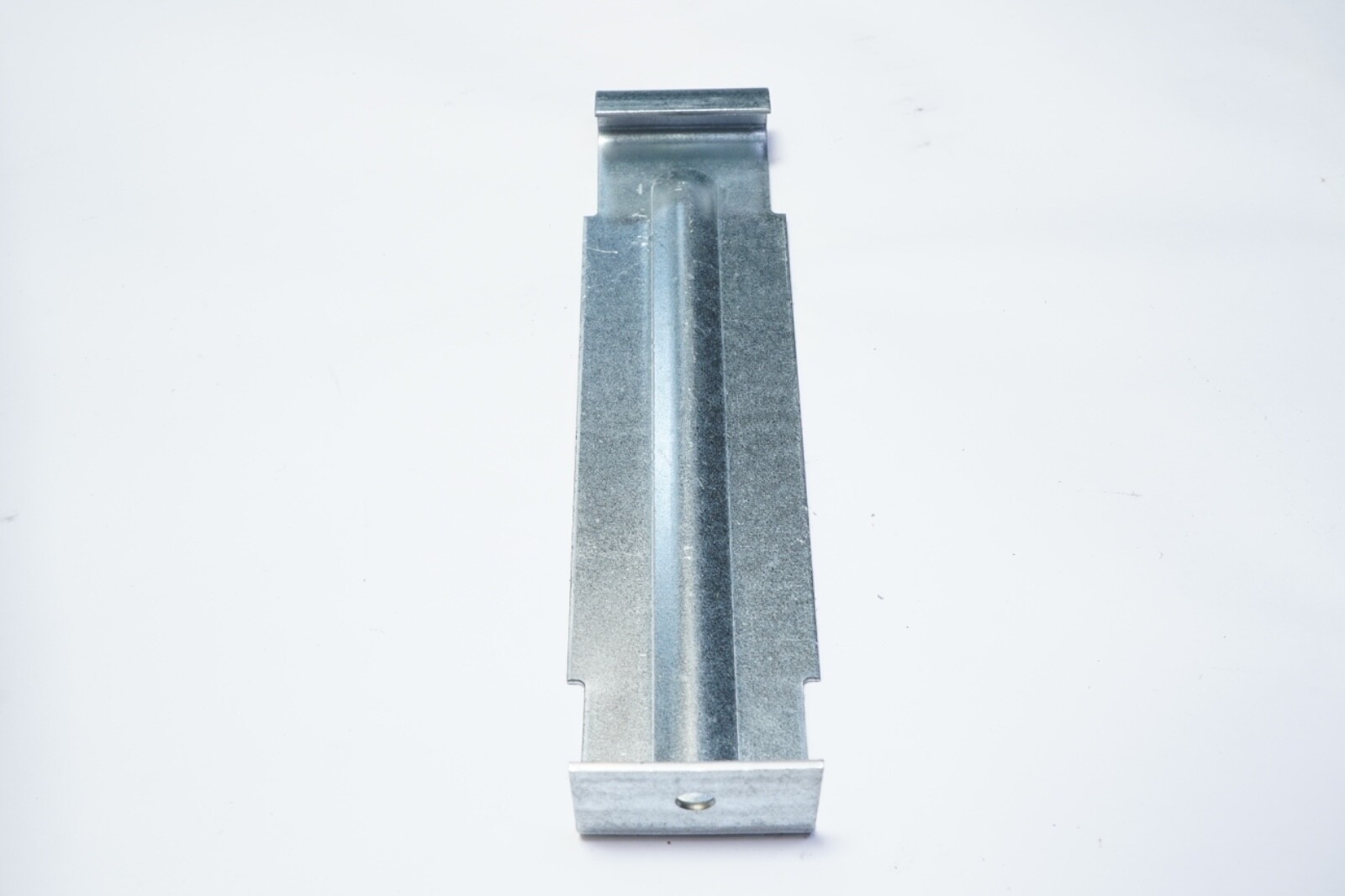 New Lot of 199 Stainless Steel Canadian Bar Gutter Hangers 00217F 7″ Ships FREE