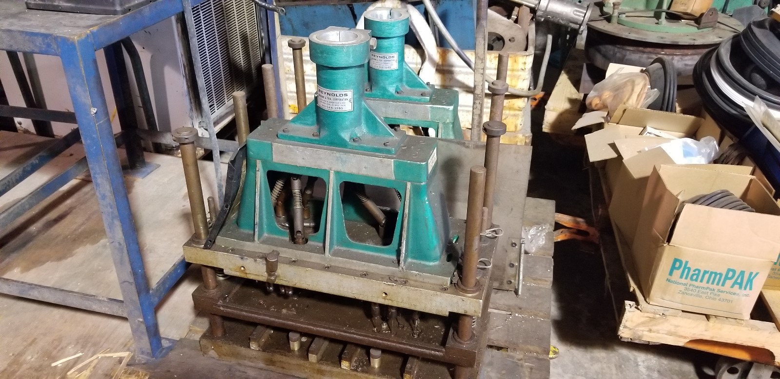 12x Spindle Reynolds Multiple-Spindle Drill head