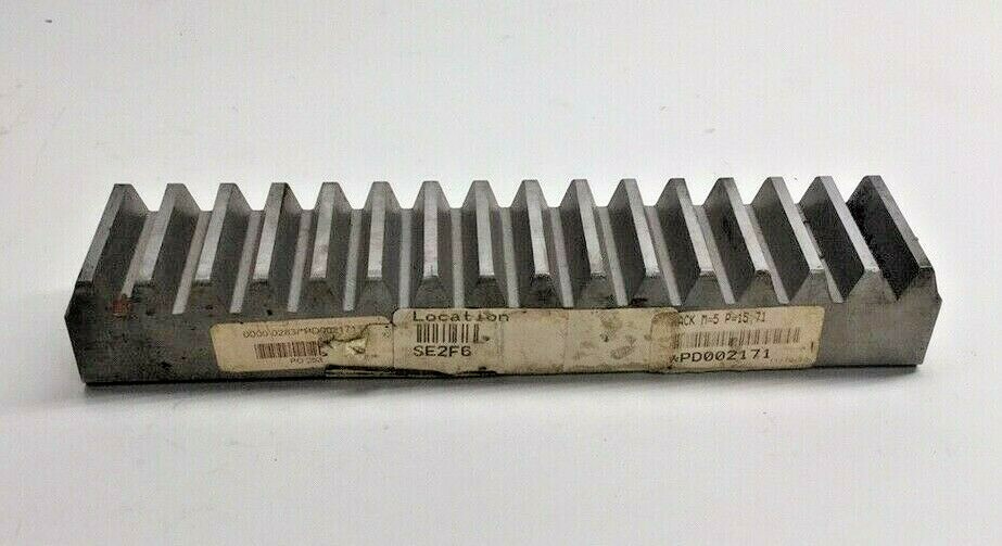 Loramendi 6079/73 Rack M=5 P=15,71 / 9-7/8″ L x 1-15/16″ W x 1-9/16″ H