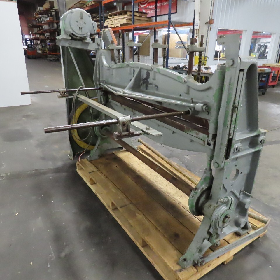 Pexto U-162-E 63″ x 16ga Sheet Metal Mechanical Shear 2Hp 208-230/460V Tested