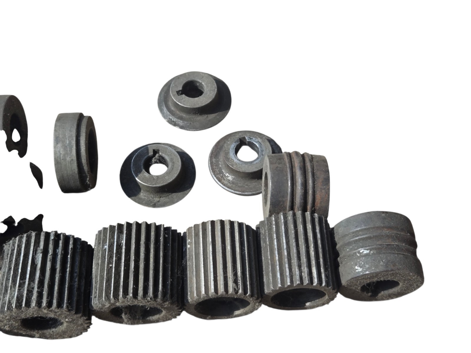 Several Pexto Sheet Metal Forming Rolling Dies And Gears