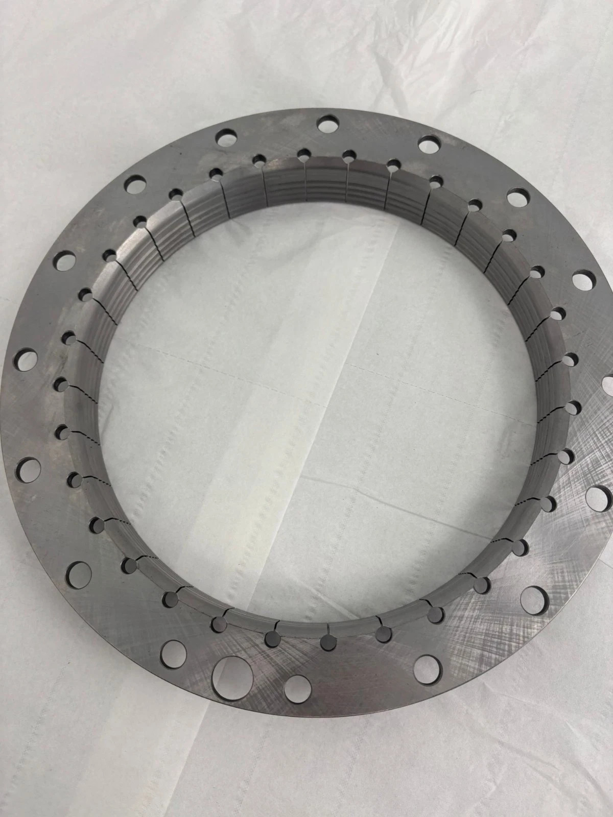 LOCKING FLANGE A1582052 30x30x6cm Excellent Quality, Brand new, in stock