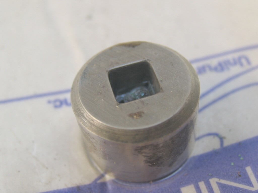 One NEW UNIPUNCH 11/32″ Square Punch + Die Set (0.3437″square) (Lot a9)