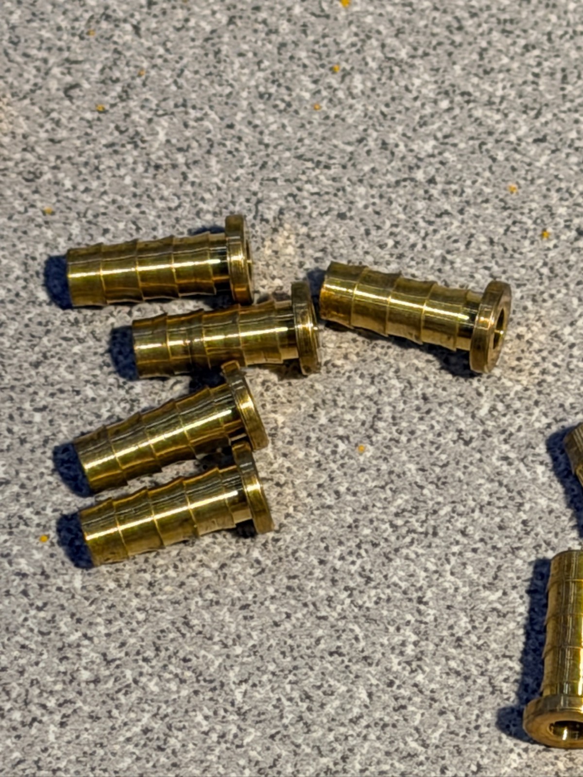 New SWAGELOK B-405-170 / B405170 Brass Tubing Inserts QTY 5 (stock code misc 8)