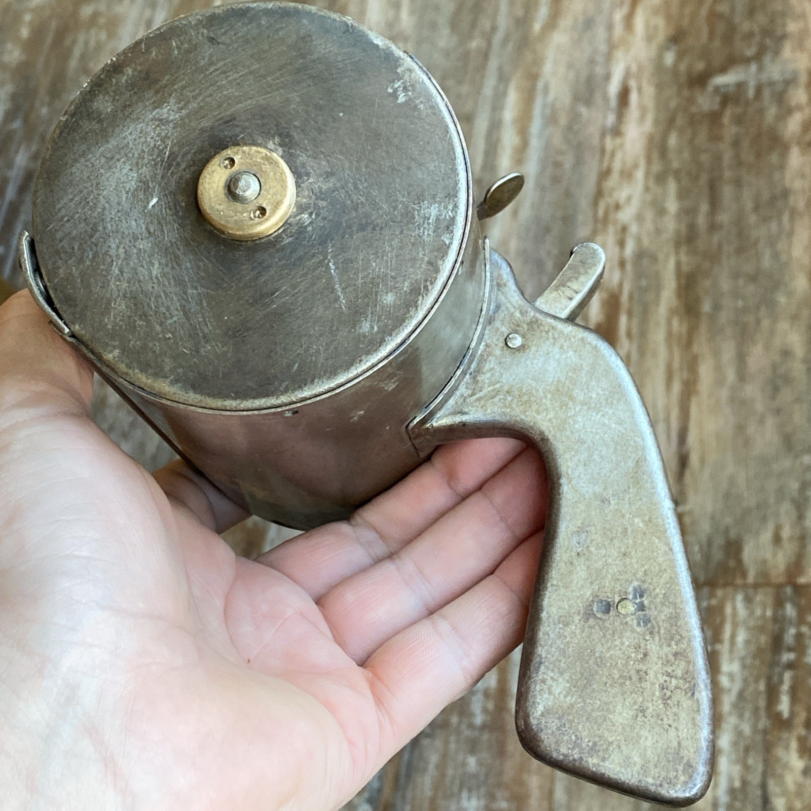 Vtg Hand Held Pistol Grip Thumb Close Tin Smith Roll Reel Feeder Dispenser