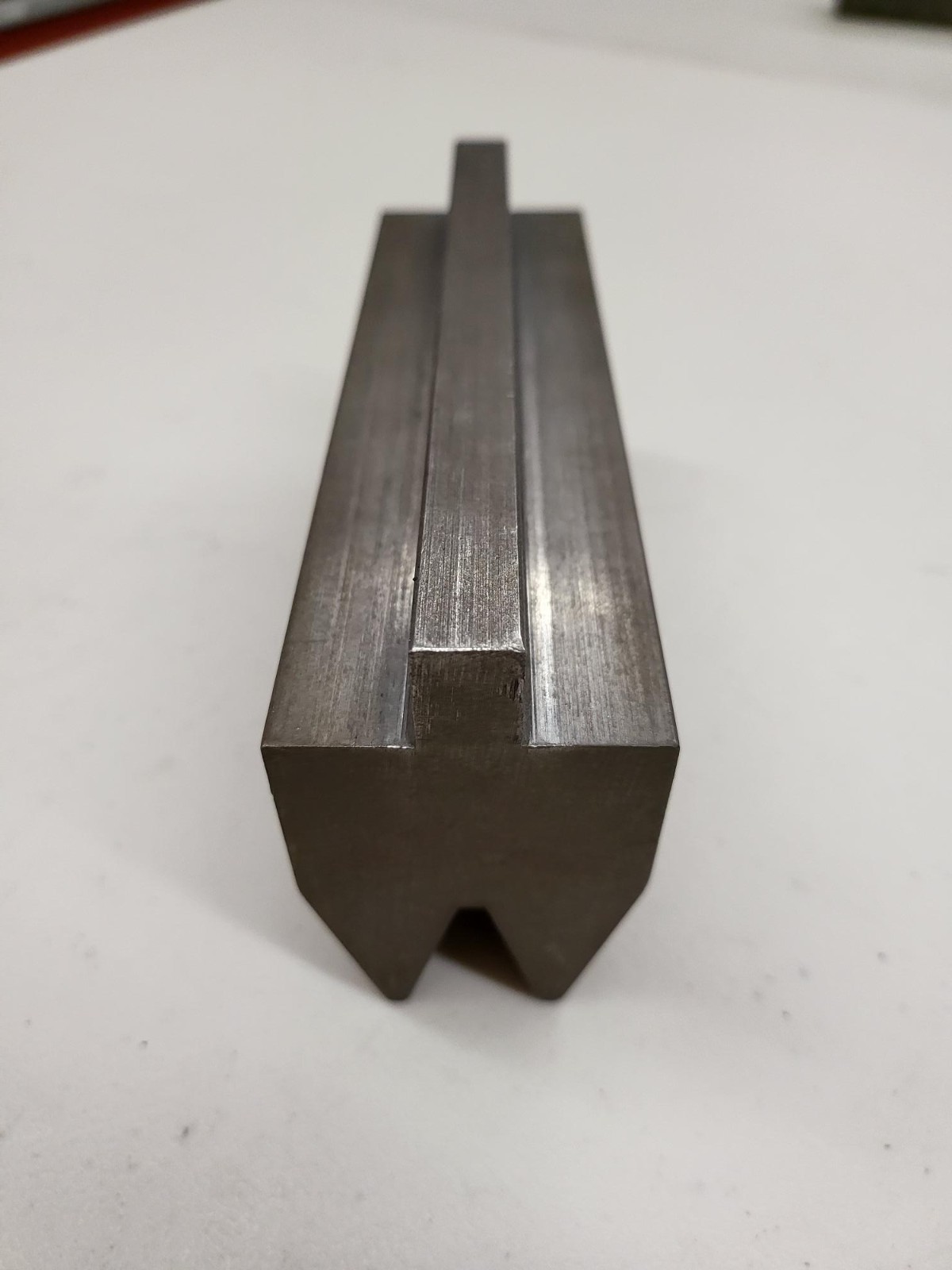 6.5″ Long Press Brake Tooling Acute V Die 1″ Opening 3.25″ Tall BTB2