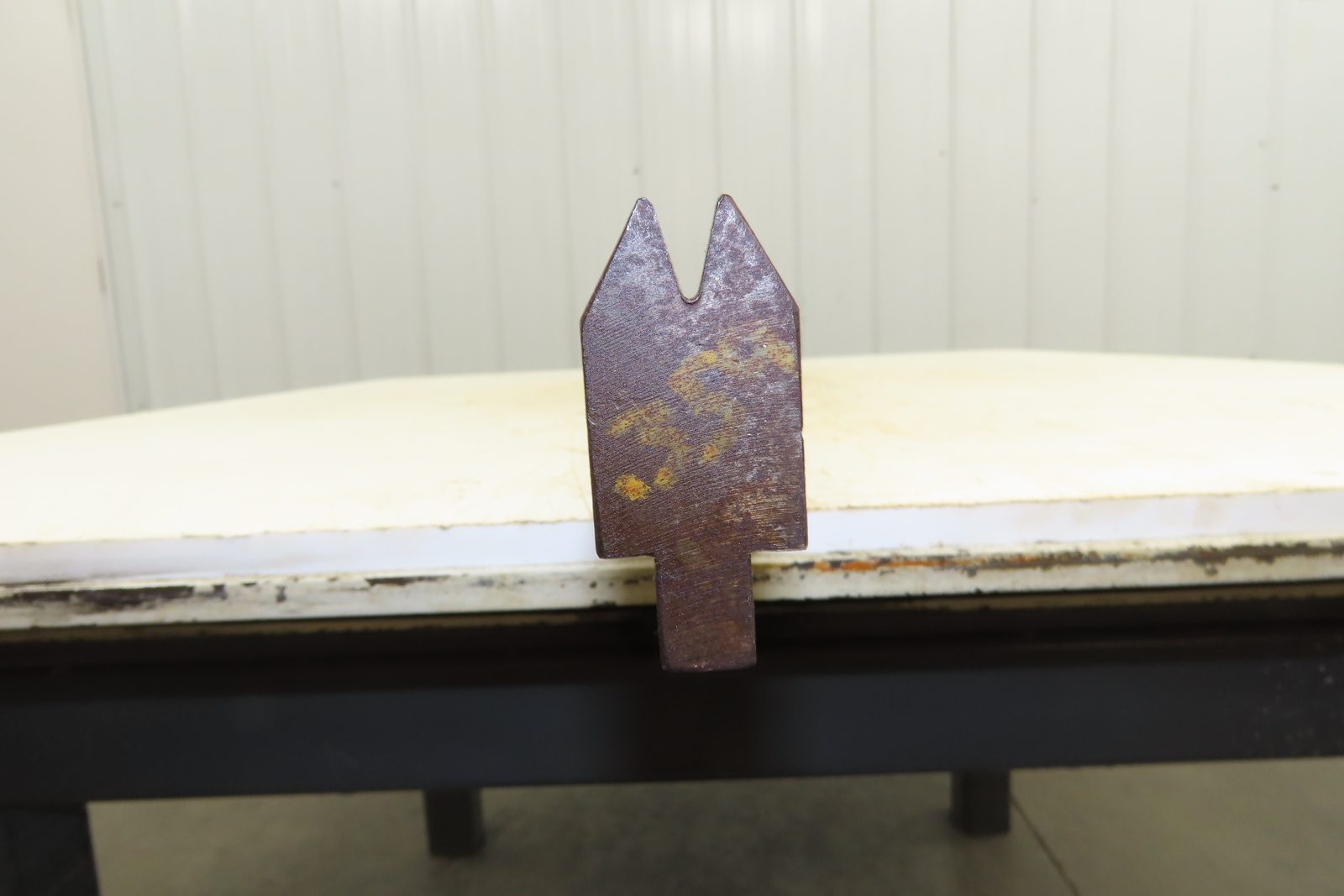 Press Brake Die 96-1/2″ Long 30° Acute V 5/16″ W 1/2″ D 1-3/4″ H 1/2″ Tang