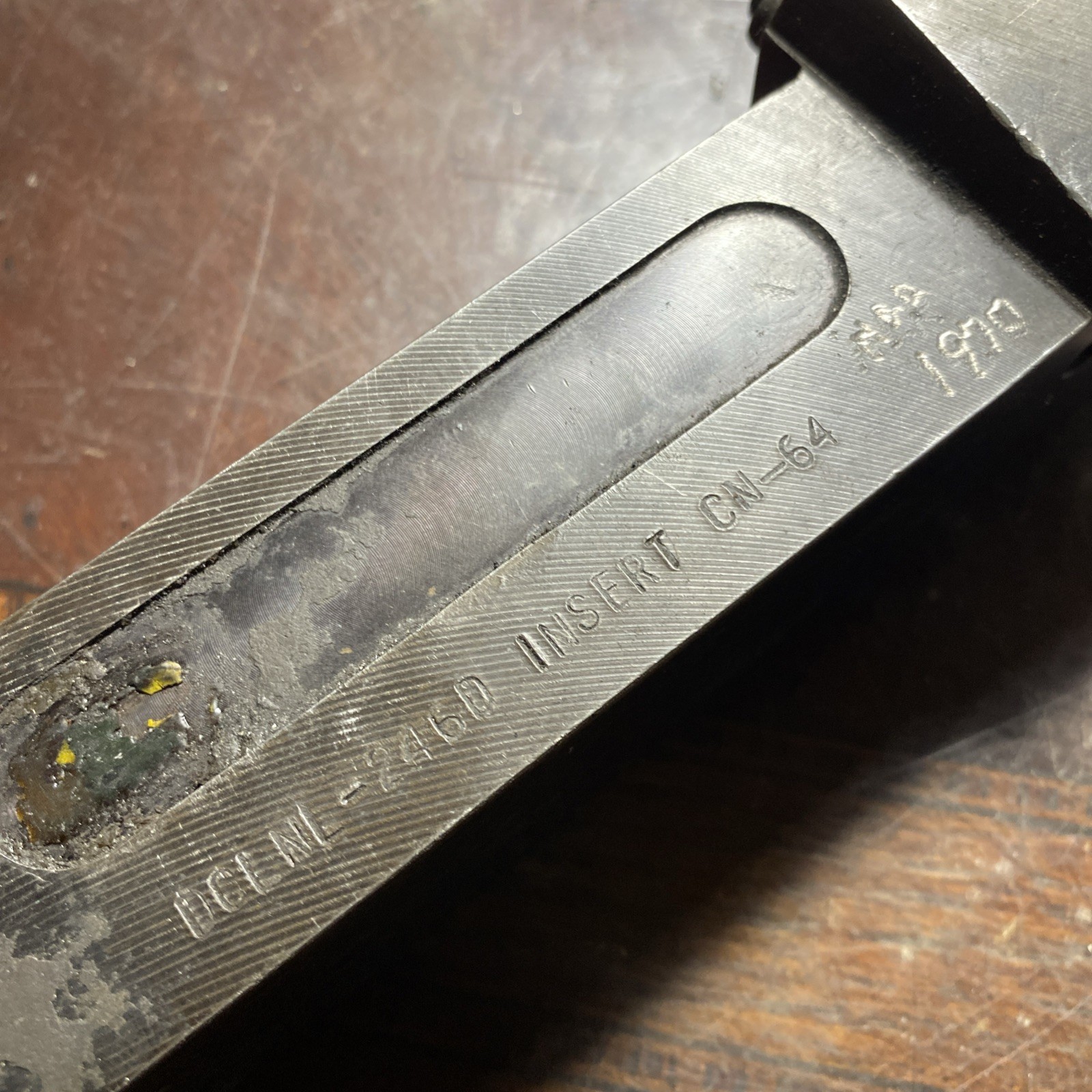 KENNAMETAL 1.5” Square Shank Toolholder DCLNL-246D CN-64 (M24)