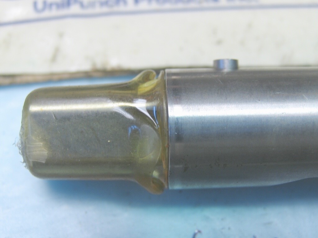 One UNIPUNCH 0.5310 Square Punch Set (Lot 12e)