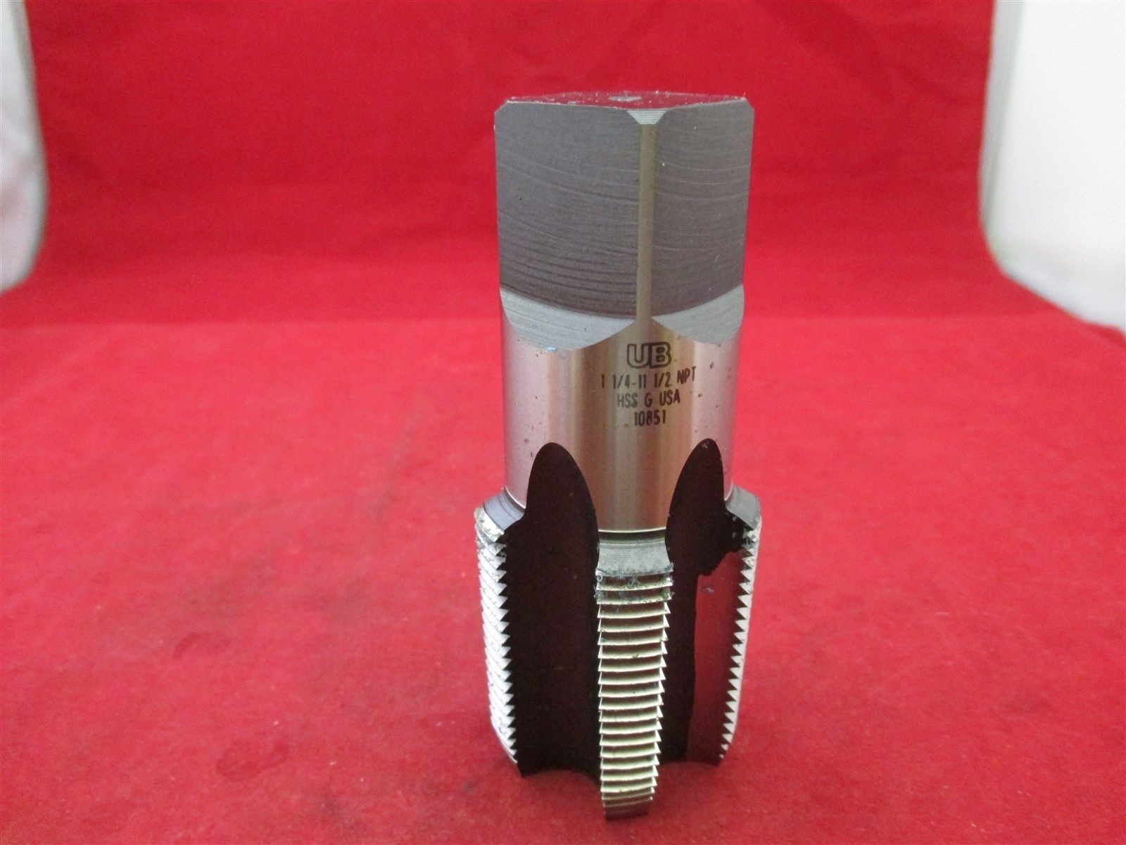 Union Butterfield 1010525 1-1/4 11-1/2 NPT Pipe Tap 1541