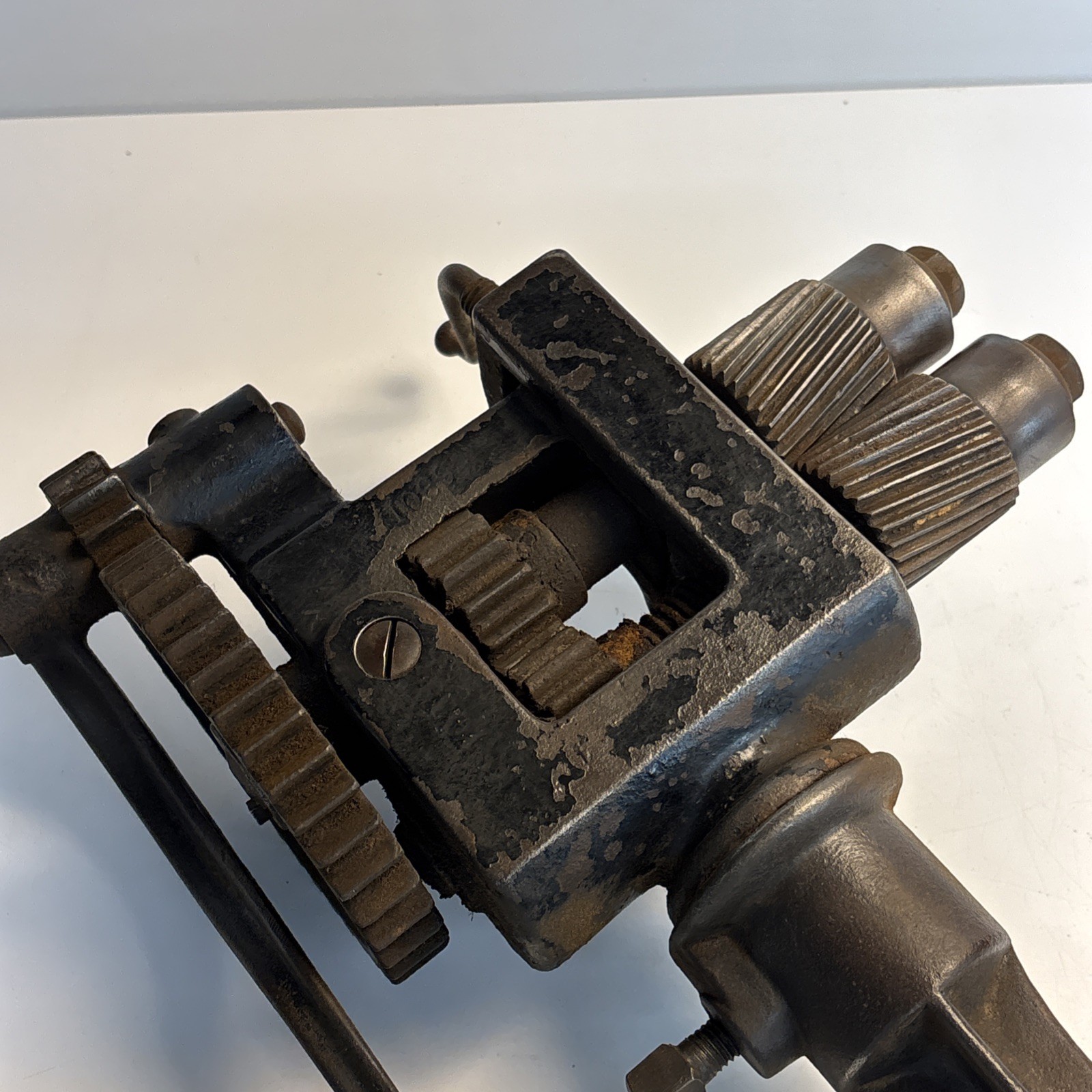 Antique PEXTO Sheet Metal Crimper Corrugating Machine Hand Crank Bench Mount