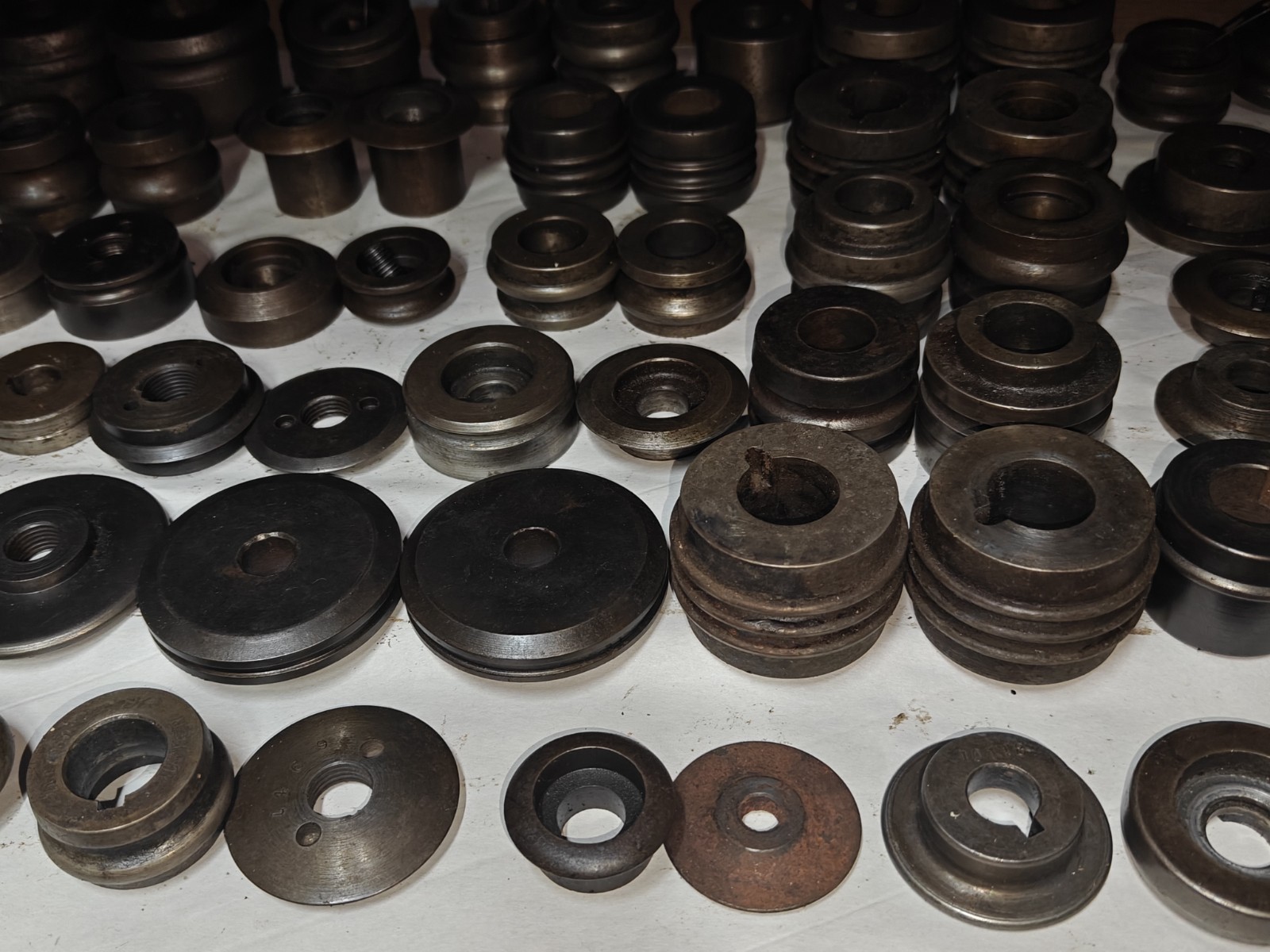 Pexto Roller Dies