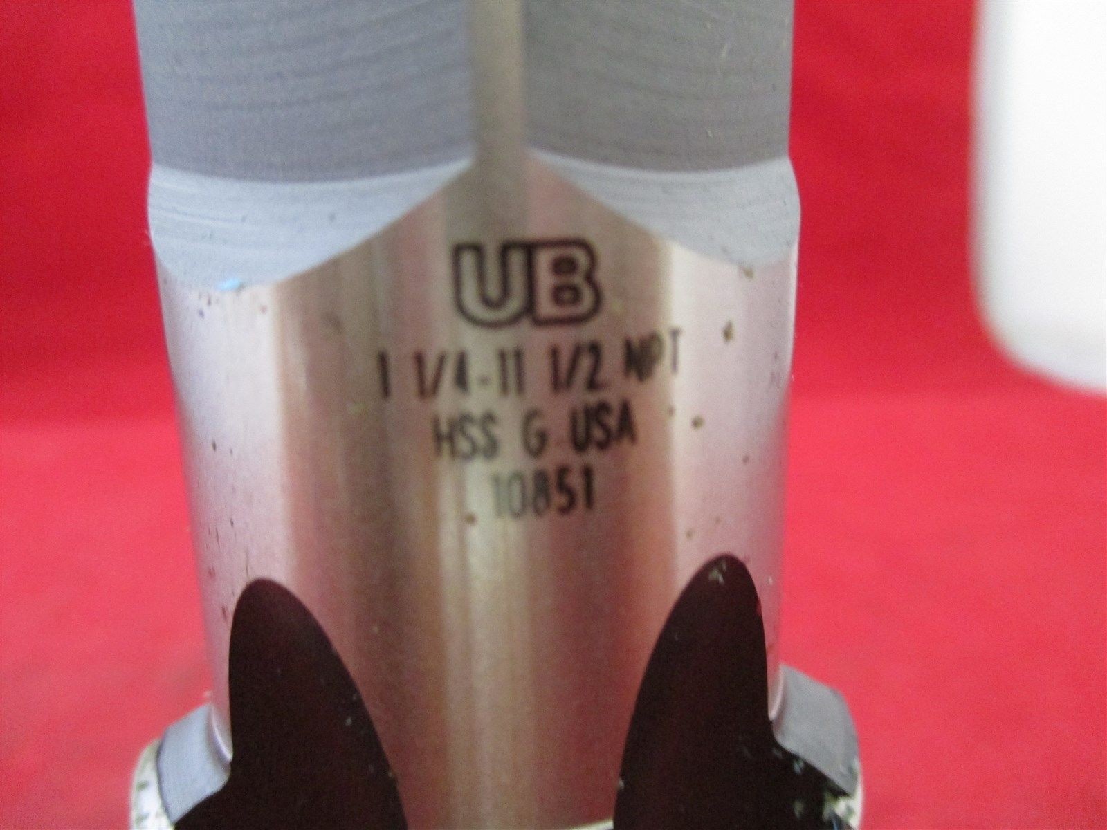 Union Butterfield 1010525 1-1/4 11-1/2 NPT Pipe Tap 1541
