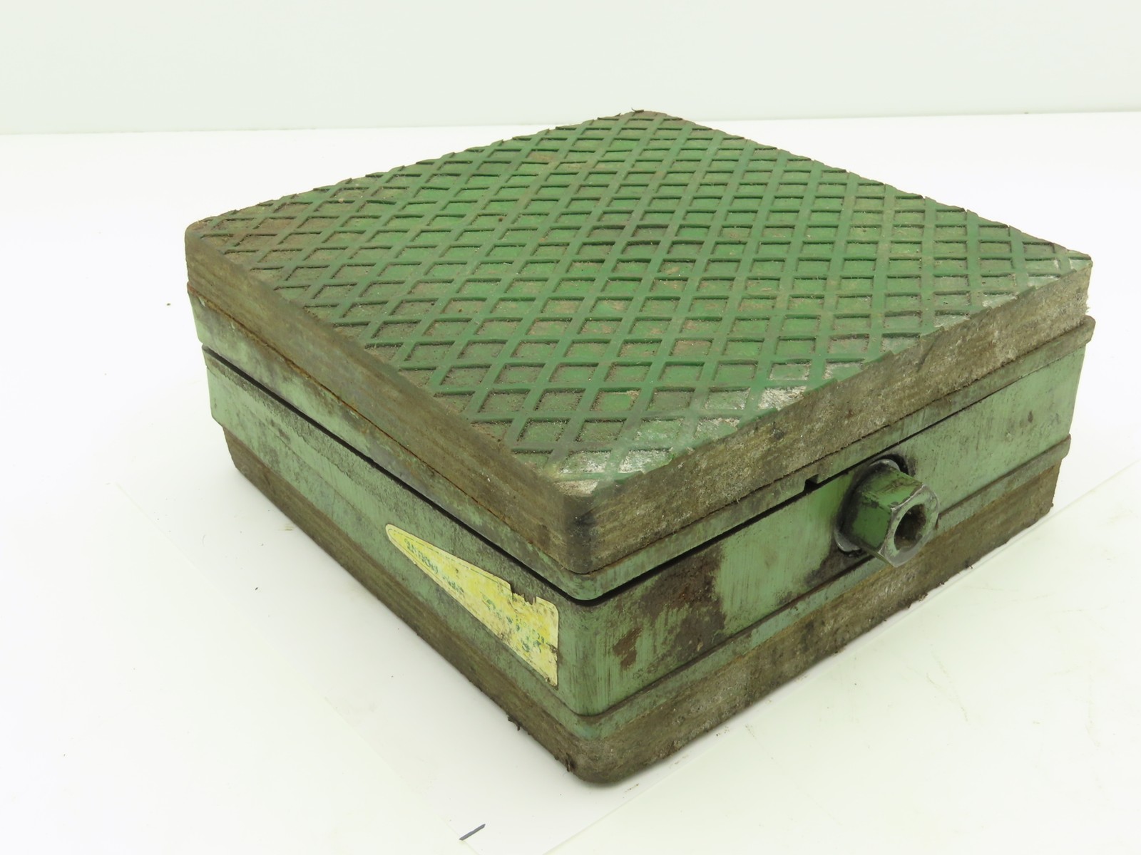 Air Loc Machine Leveling Mount 8x8x3-1/2″ Vibration Control Wedgemount Pad
