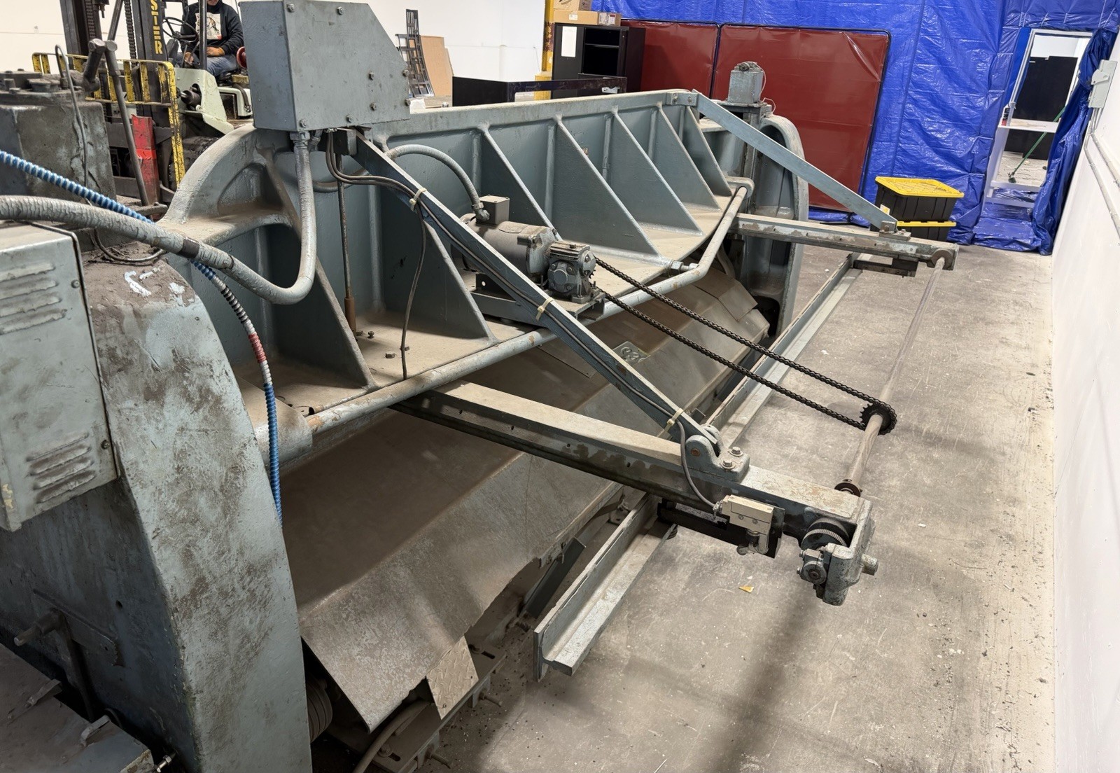 Pexto 10-U-10A mechanical power squaring shear