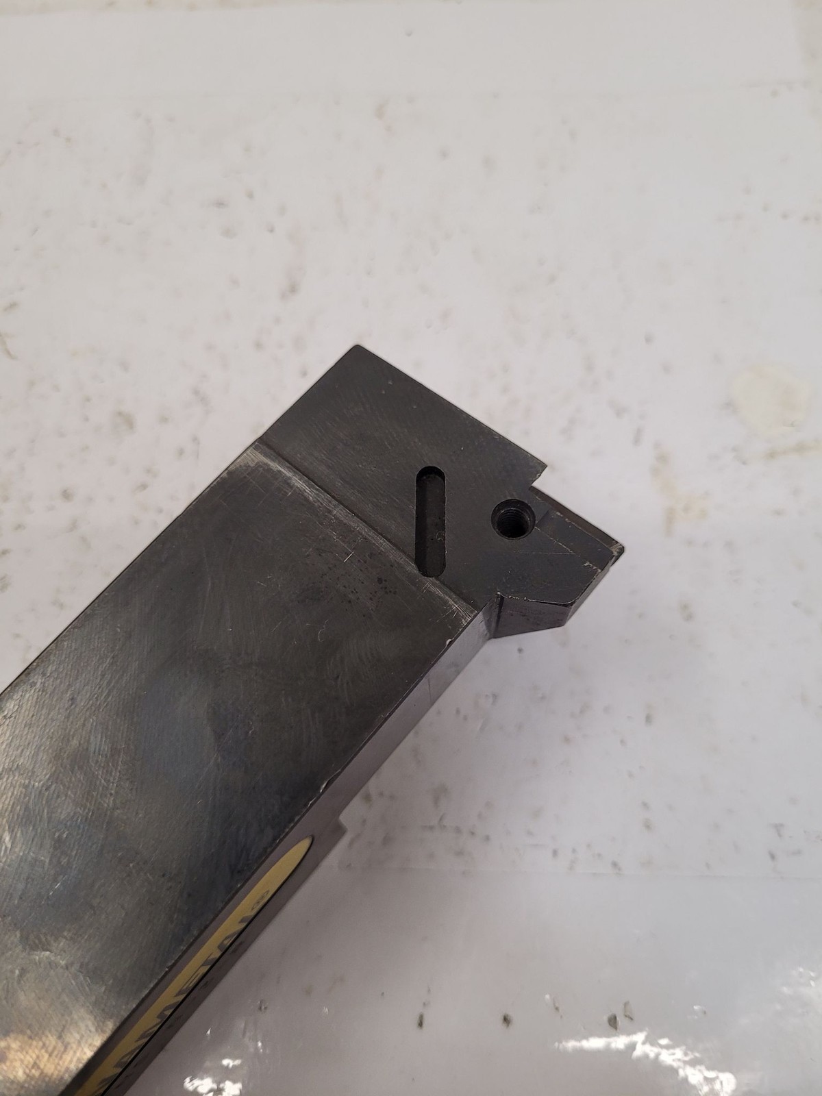 KENNAMETAL NEL-243D Tool Holder