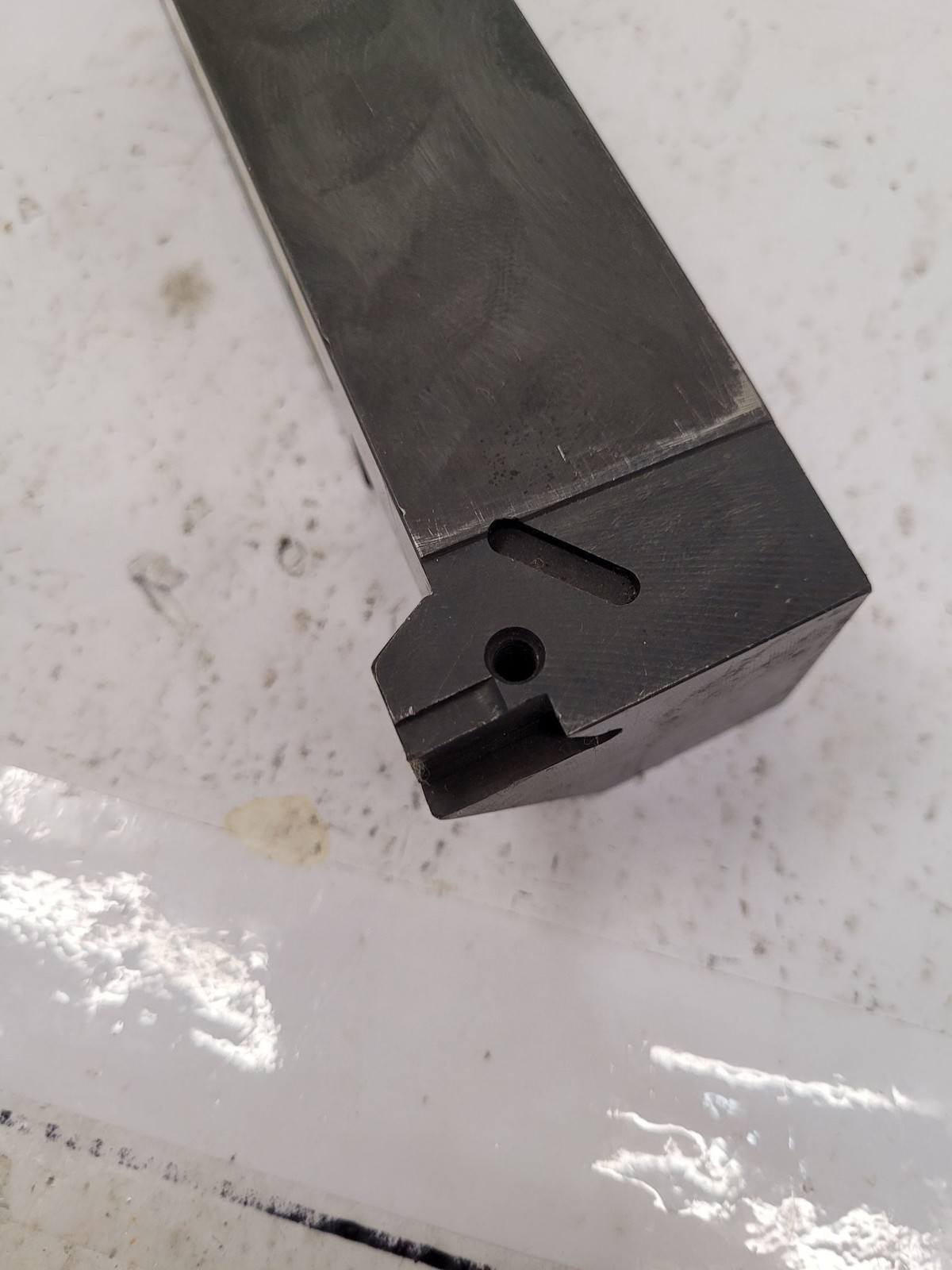 KENNAMETAL NEL-243D Tool Holder