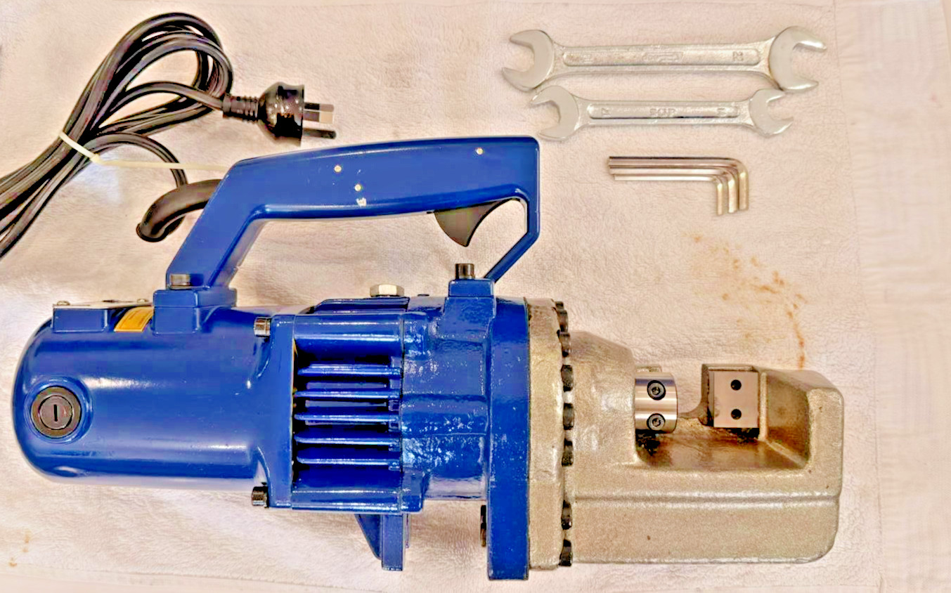 Portable Electric Hydraulic Rebar Steel Bar Cutter RC-22 4mm to 22mm 240V 850W