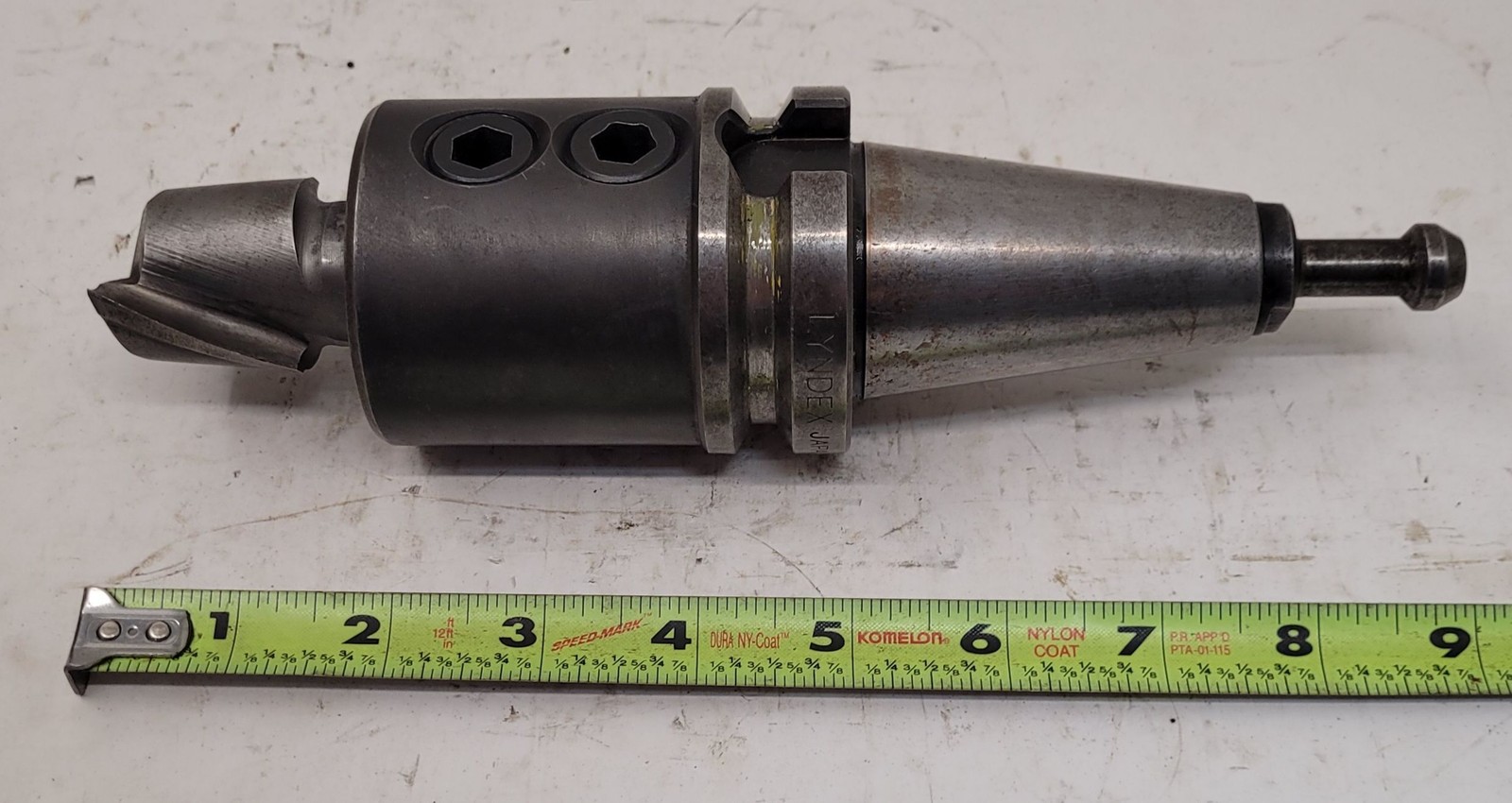 Lyndex CAT 40 – 1 inch Tool Holder