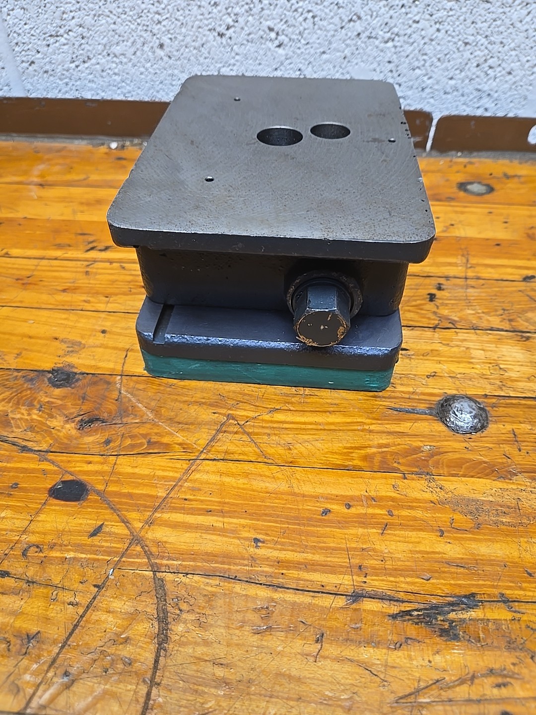AirLoc Wedgmount Precision Machine Leveler Vibration Pad 6.25” x 4.5″ x 3″H