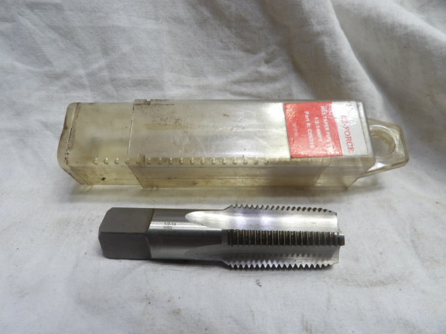 Cle-Force 1/2″-14 NPT Taper Pipe Tap