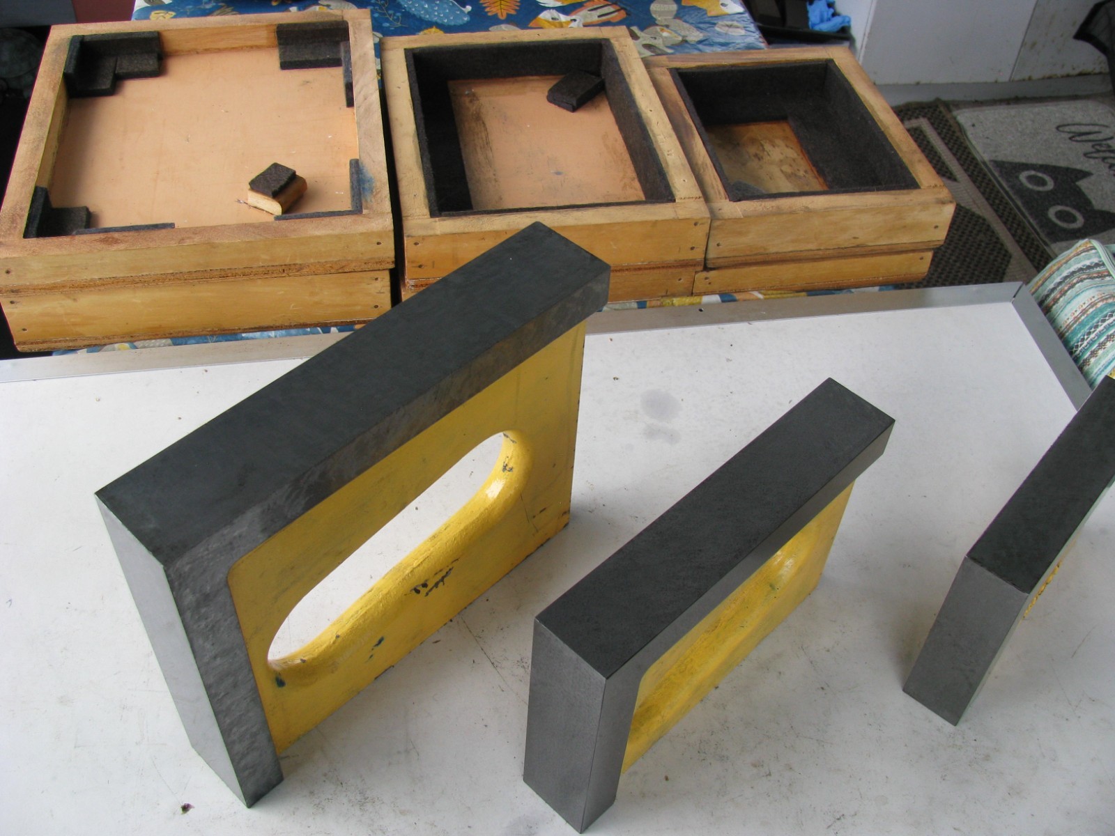 Precision cast iron square
