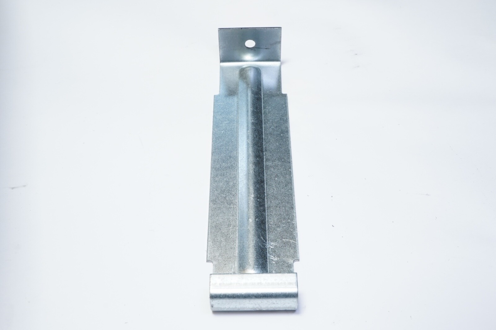New Lot of 199 Stainless Steel Canadian Bar Gutter Hangers 00217F 7″ Ships FREE