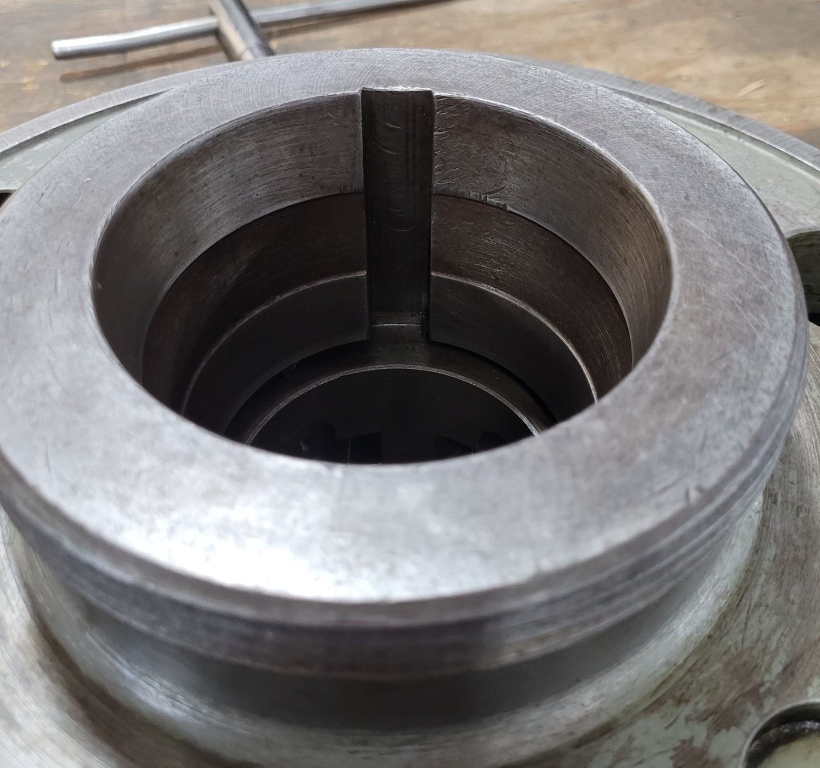 12” Horton Model 16OCL1/PL522 Chuck – 4 Jaw – L1 Mount