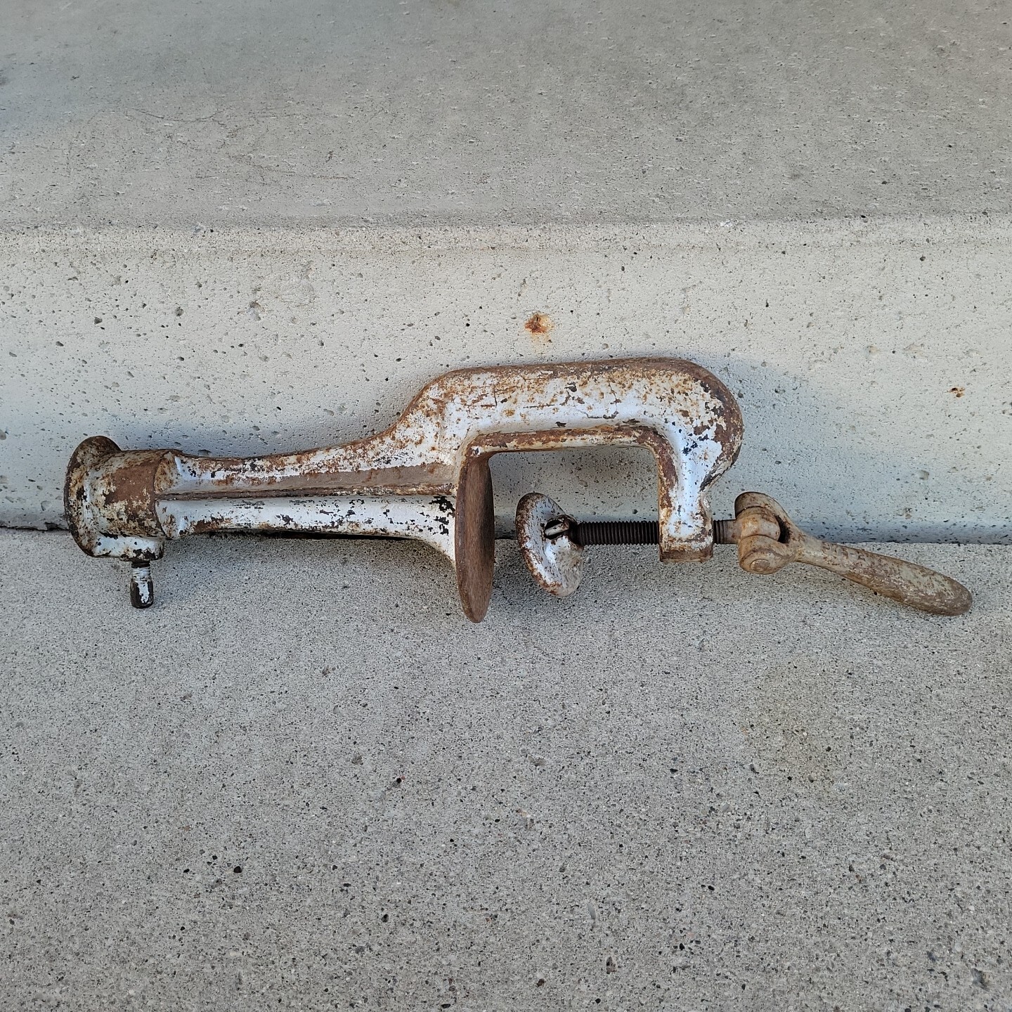 Vintage PS&W PEXTO Hand Crank Clamp On Tool Holder Crimp Burring Beading Rolling